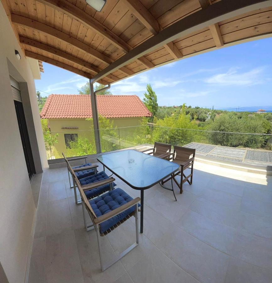 Gargarou Residences Kómboi Exterior foto